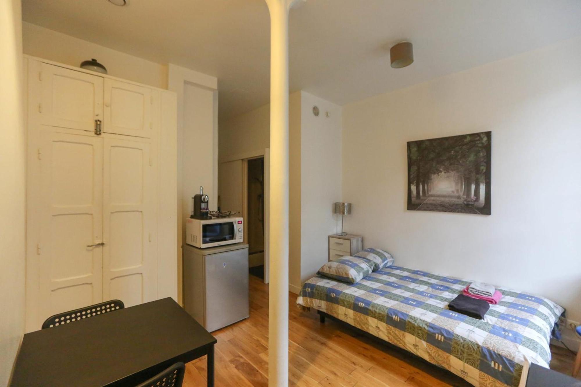 Superb quiet&comfortable studio apartment París Exterior foto