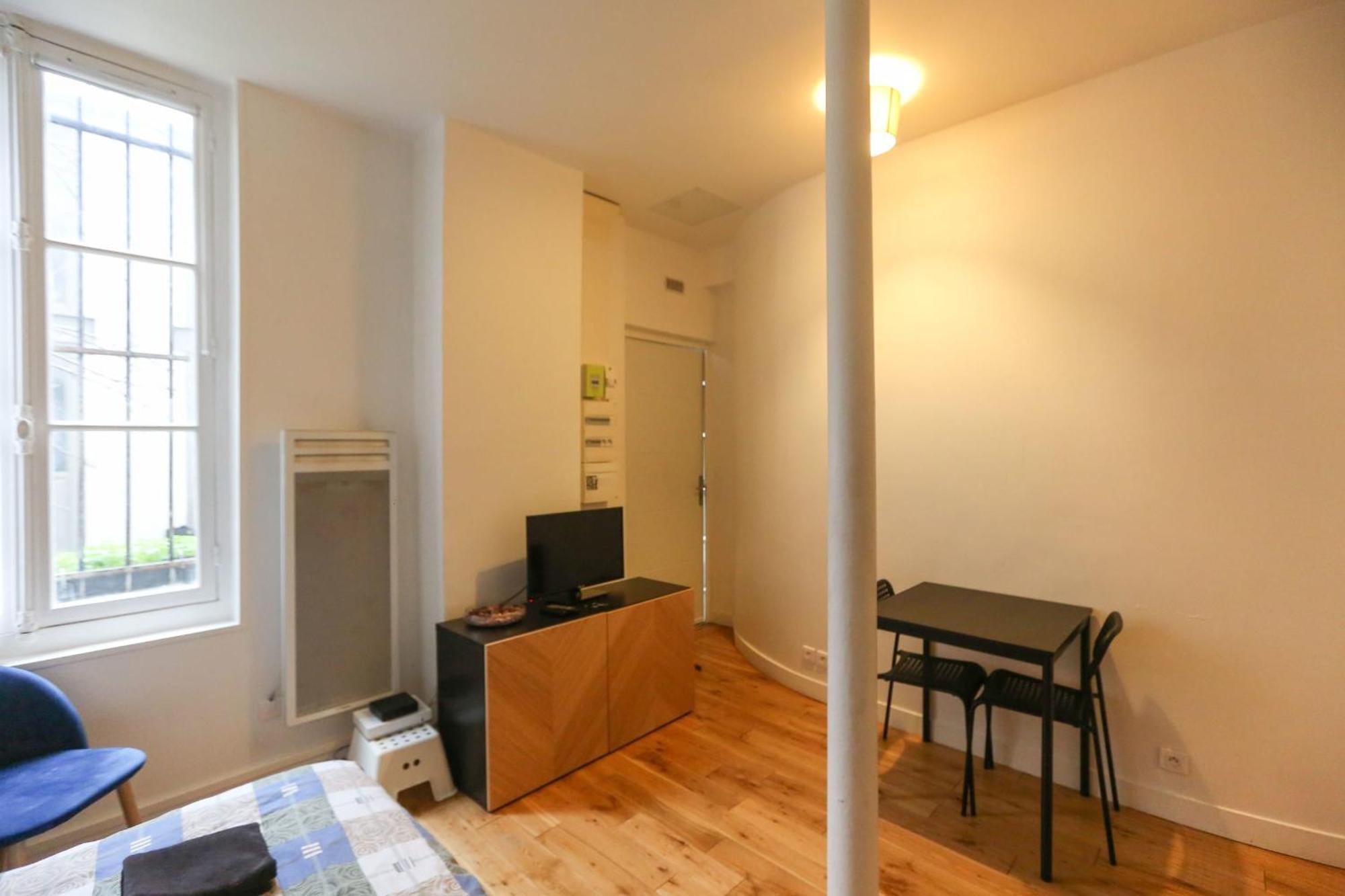 Superb quiet&comfortable studio apartment París Exterior foto
